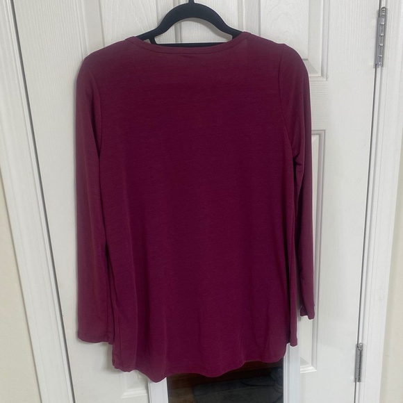 NWT LulaRoe Lynne Long Sleeve Top (M) - Picture 2 of 6